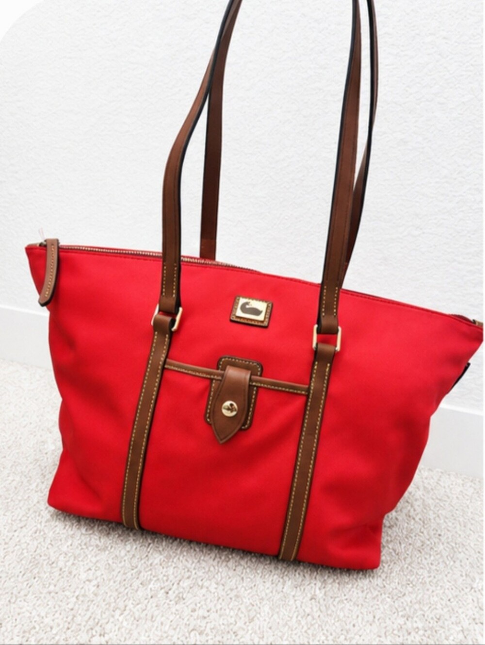 Dooney & Bourke Red Wayfarer Canvas Ahoulder Tote Brown Leather handle NWOT